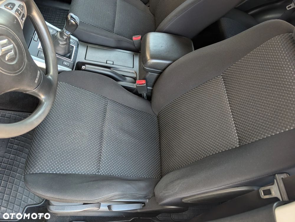 Suzuki Grand Vitara 1.9 DDiS Comfort - 20