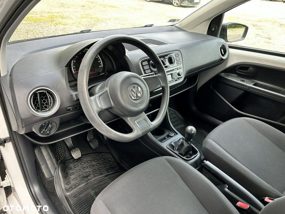 Volkswagen up! 1.0 street EU6 - 10