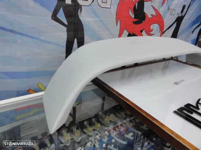 Aileron / lip / spoiler traseiro para Honda Civic EG / EJ 92-95 2 / 4 portas Integra type R look - 4