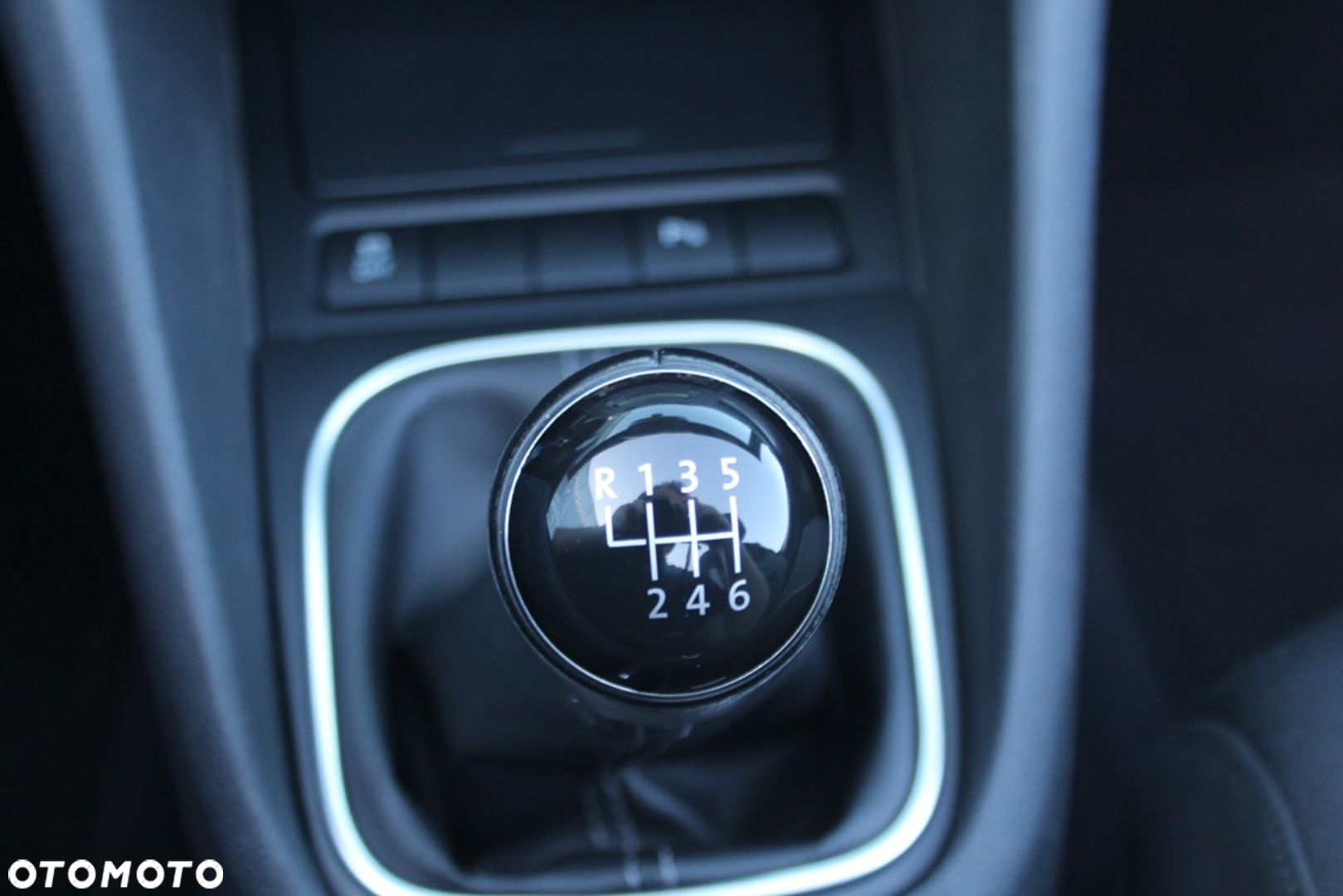 Volkswagen Golf - 15