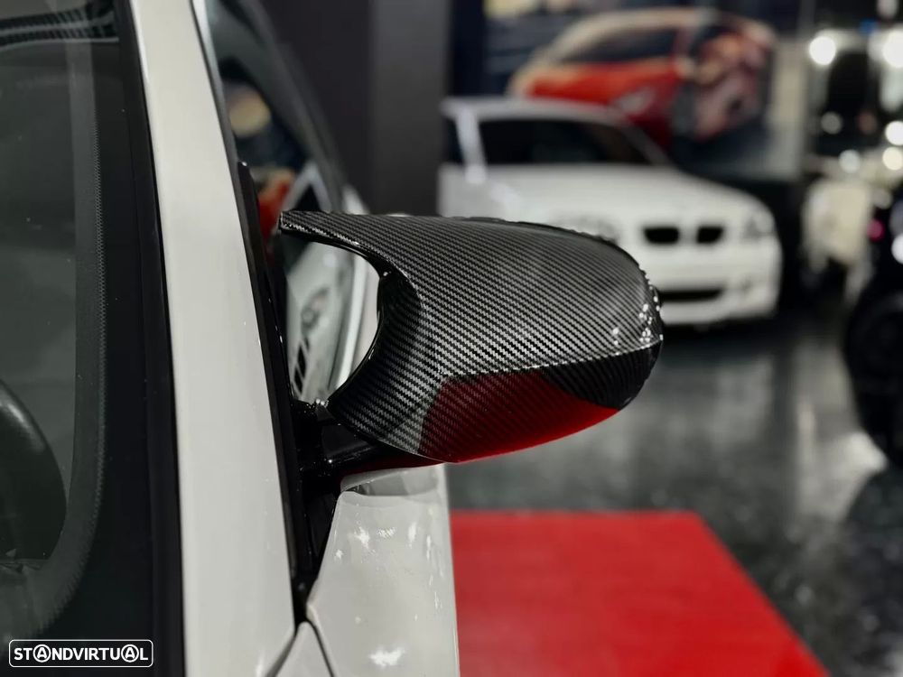 BMW 118 d Pack M - 23