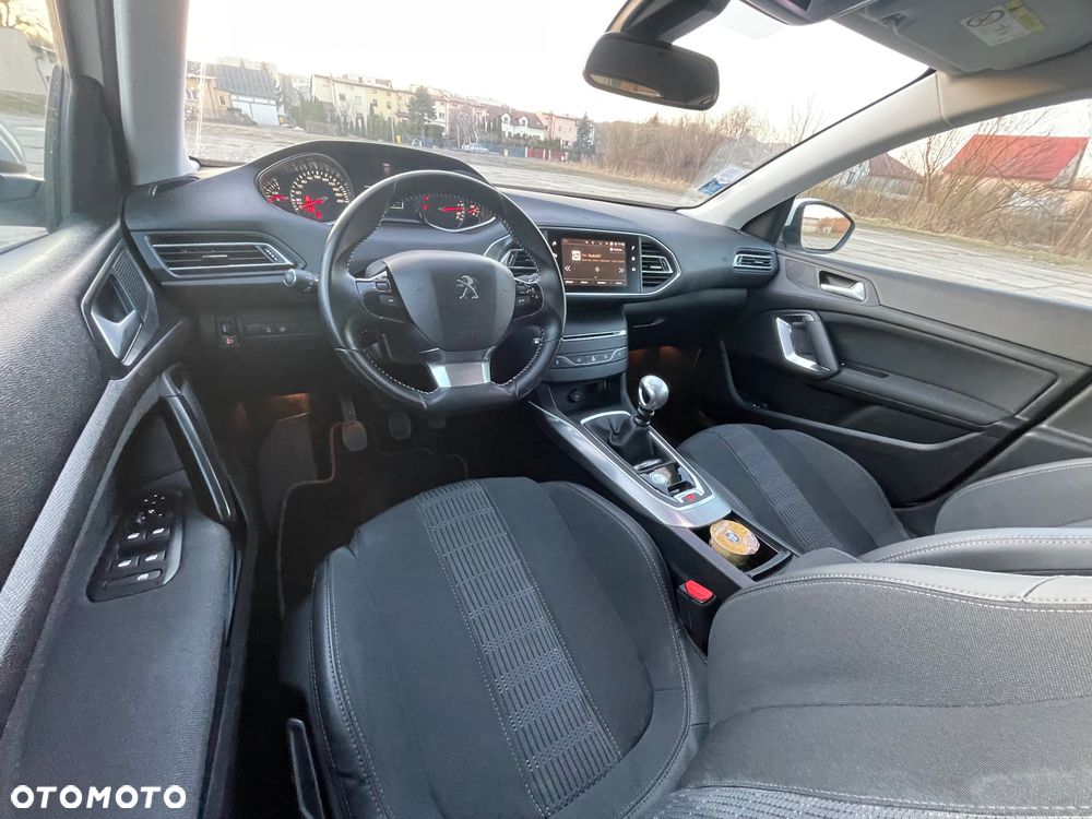 Peugeot 308 BlueHDi 130 Stop & Start Allure - 12