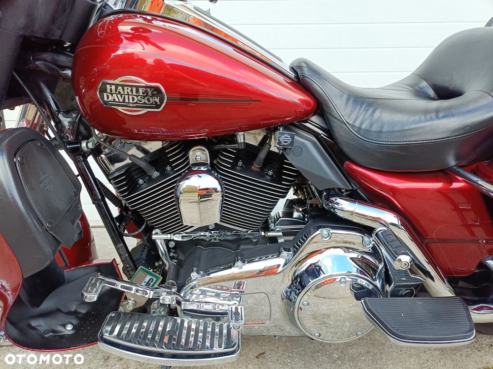 Harley-Davidson FLHTCU Ultra - 21