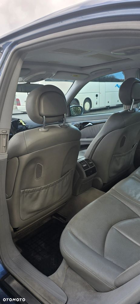Mercedes-Benz Klasa E 320 T Avantgarde - 8