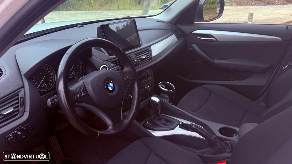 BMW X1 18 d sDrive Auto - 9