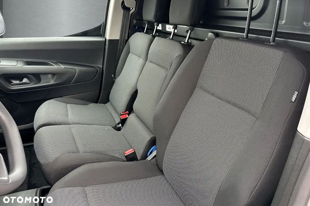 Opel Combo Van Cargo 1.5 L2 EAT8 - 7