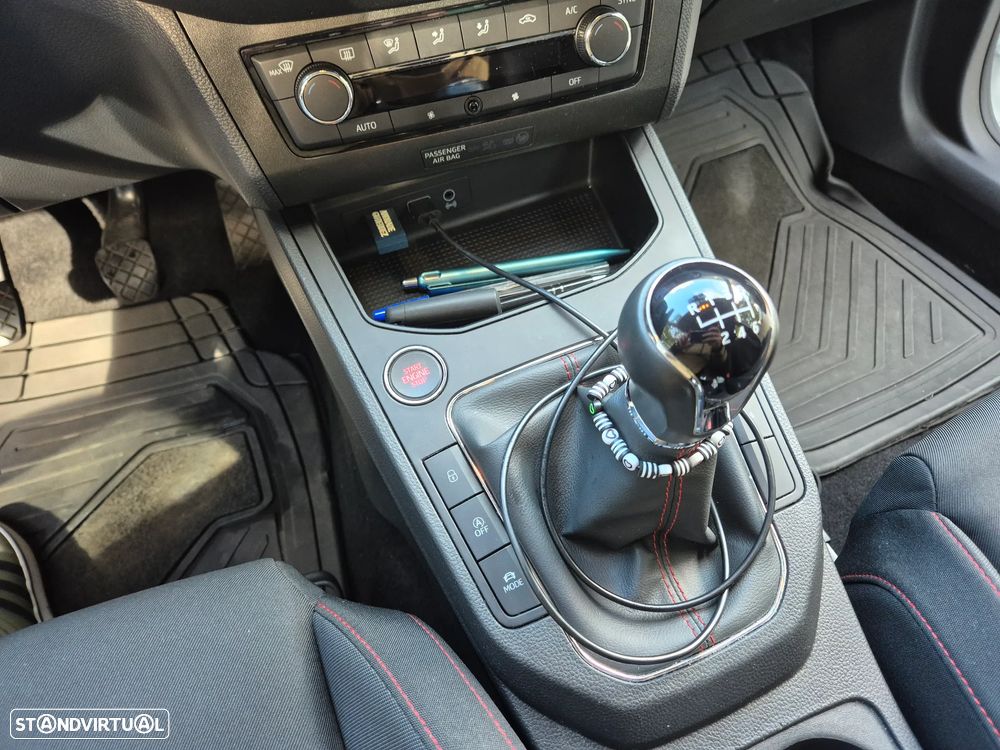 SEAT Ibiza 1.6 TDI FR - 12