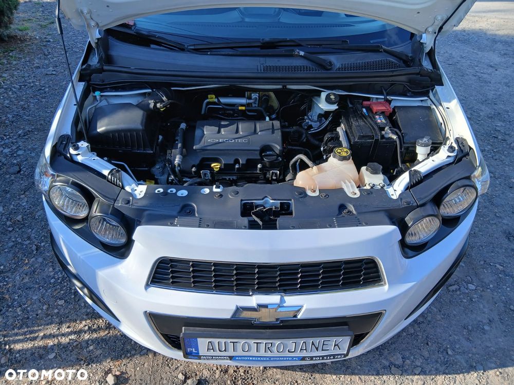 Chevrolet Aveo 1.4 16V LT - 40