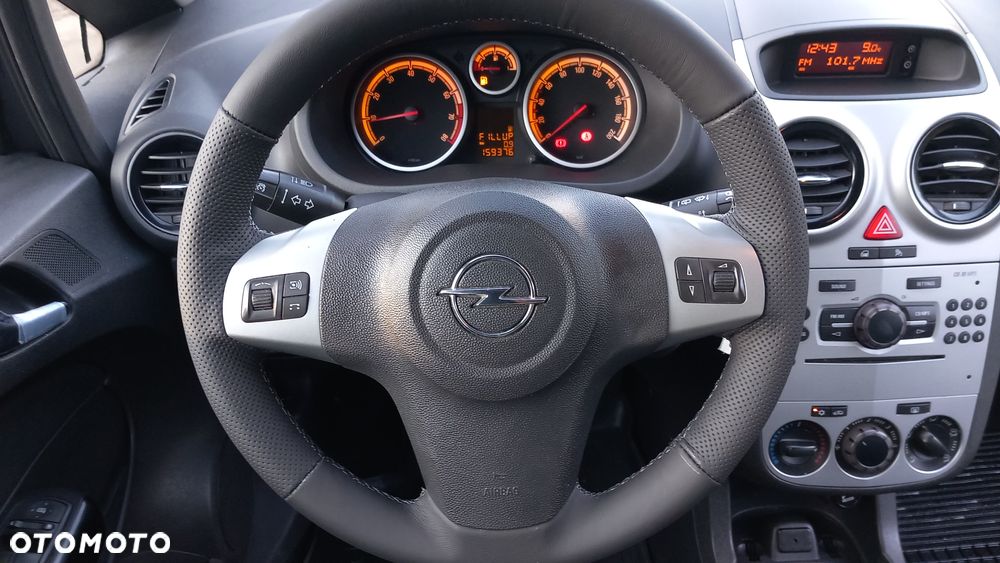 Opel Corsa 1.2 16V Edition - 8