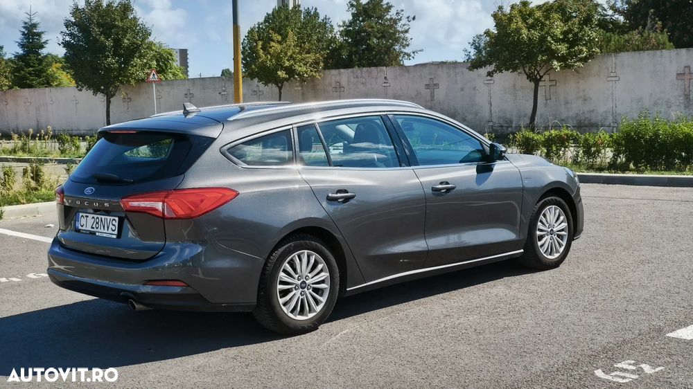 FORD Focus 2020 — imagine 6