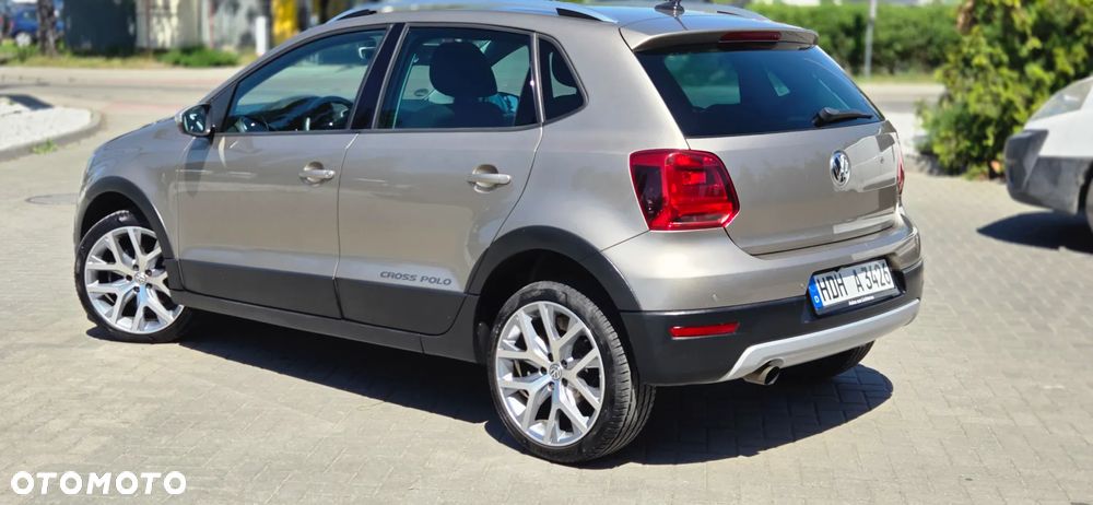 Volkswagen Polo Cross - 9