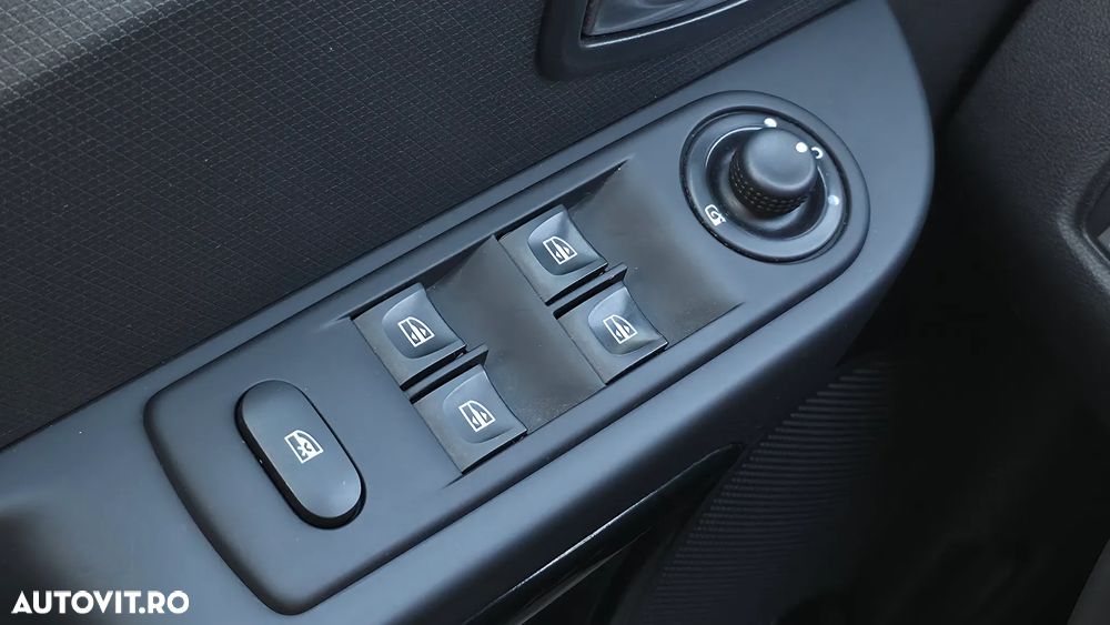 Renault Clio Energy dCi 90 Start & Stop Intens - 24