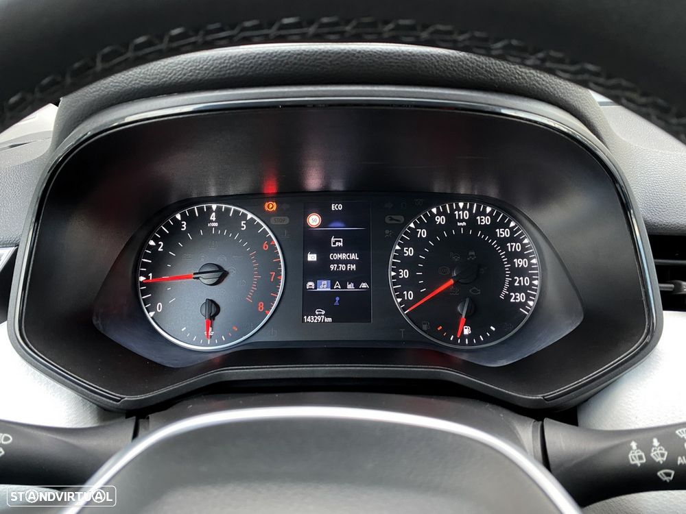 Renault Clio 1.0 TCe Evolution Bi-Fuel - 29