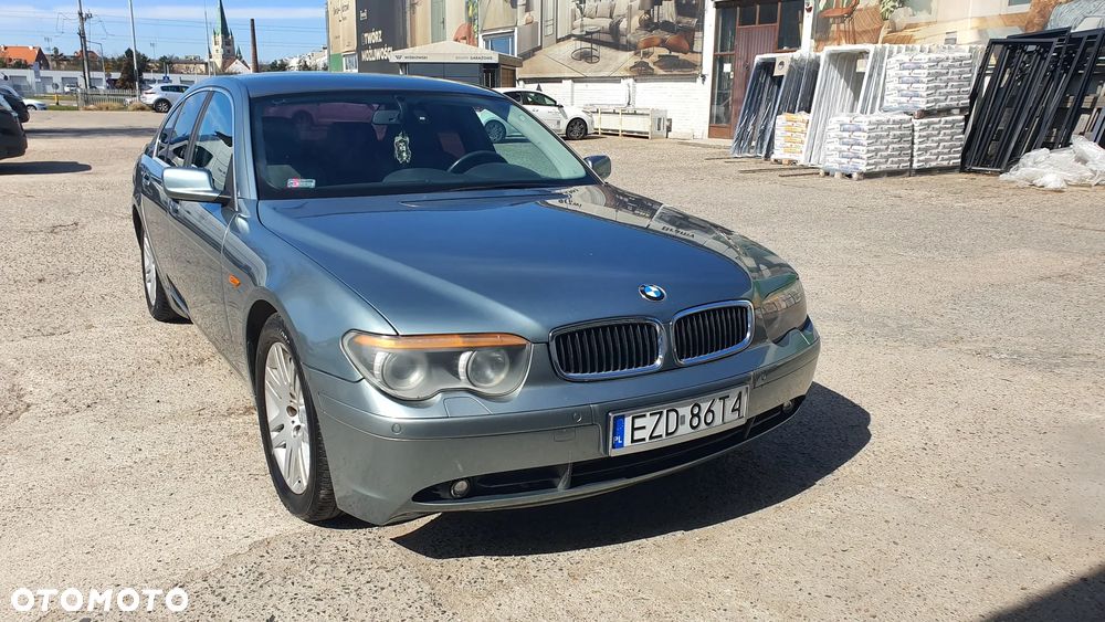 BMW Seria 7 735i - 10