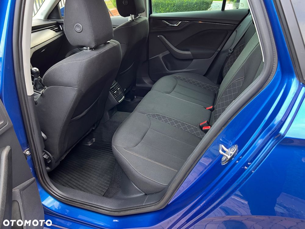 Skoda Kamiq 1.0 TSI Style - 9