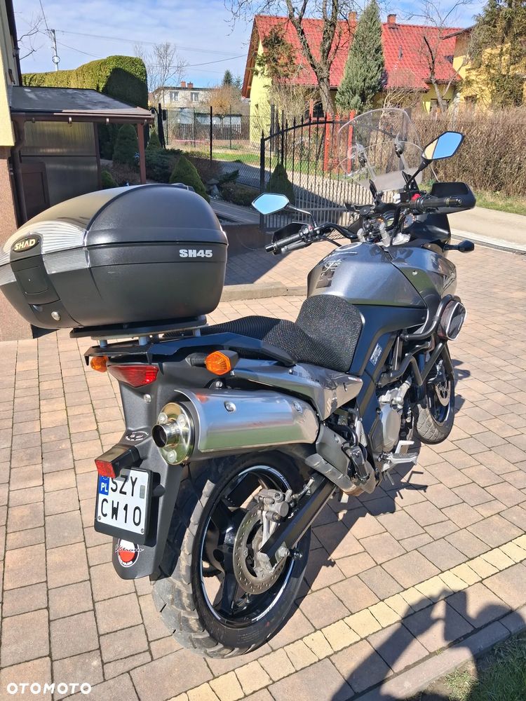 Suzuki V-STROM - 7