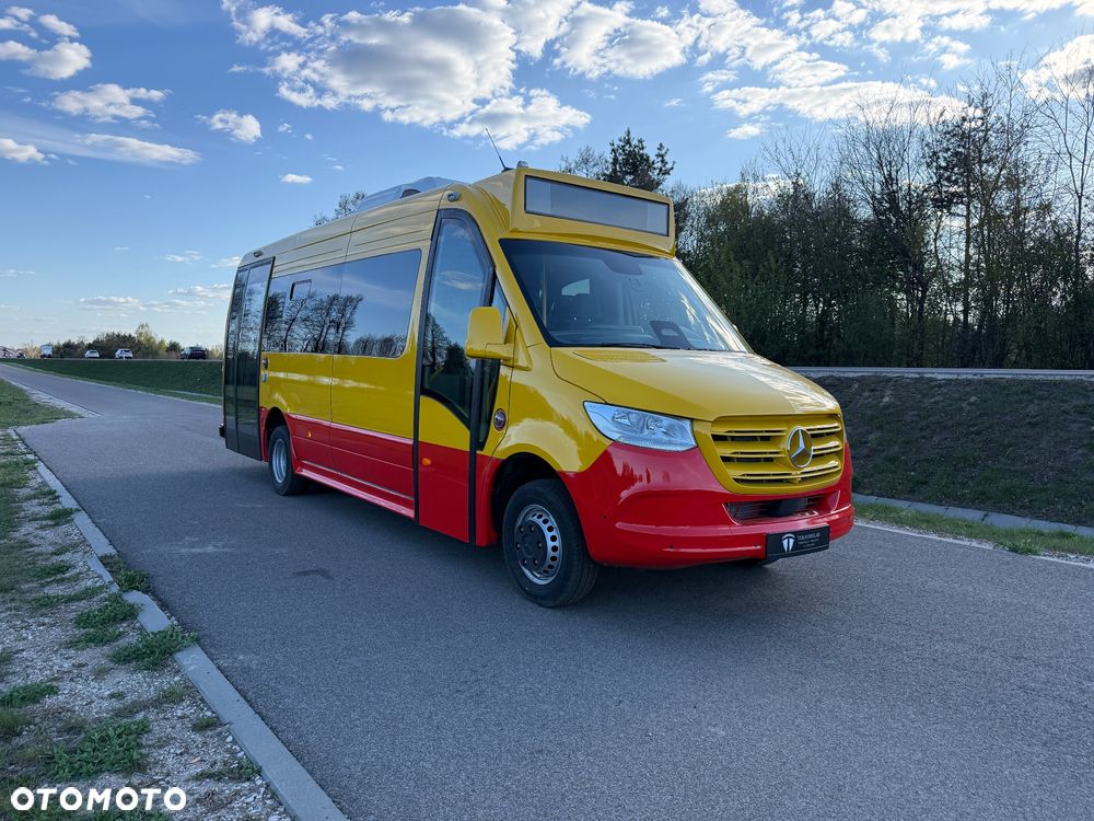 Mercedes-Benz Sprinter 517 - 4