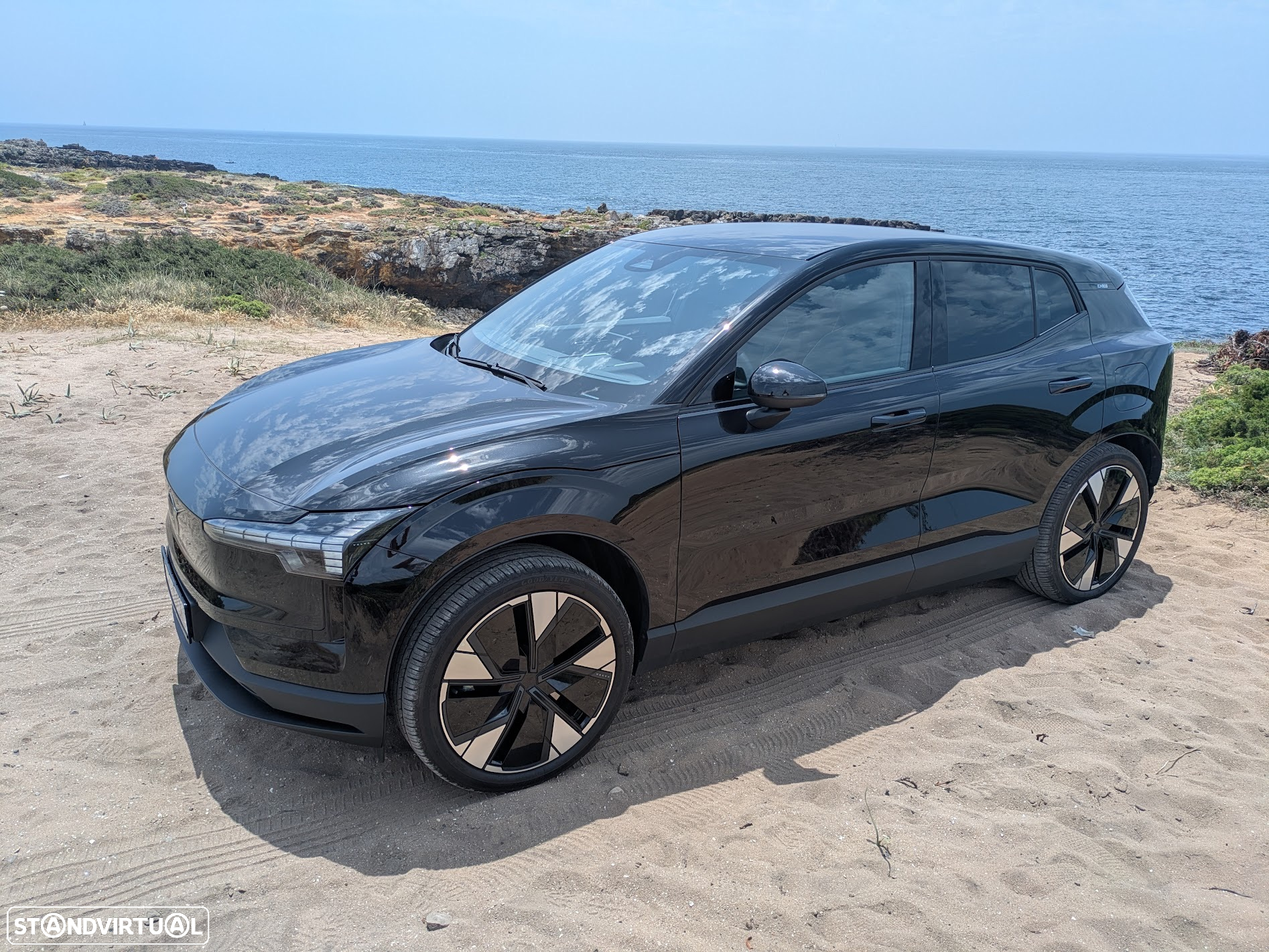 Volvo EX30 Twin Motor Performance AWD Plus - 4