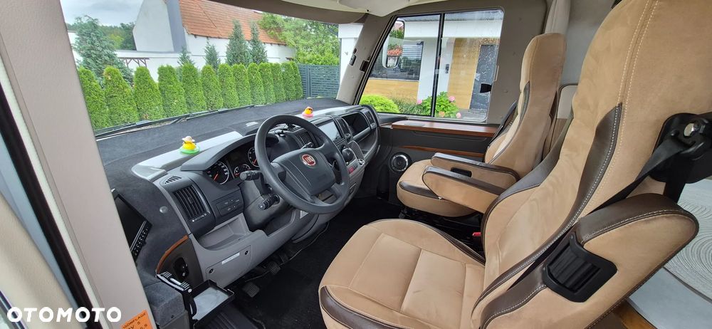 Hymer-Eriba B698 SL Fiat Ducato 3.0 160KM - 24