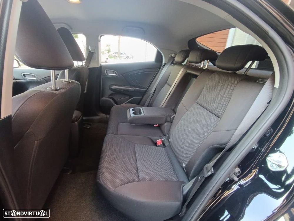Honda Civic 1.4 i-VTEC Sport Black Edition - 17