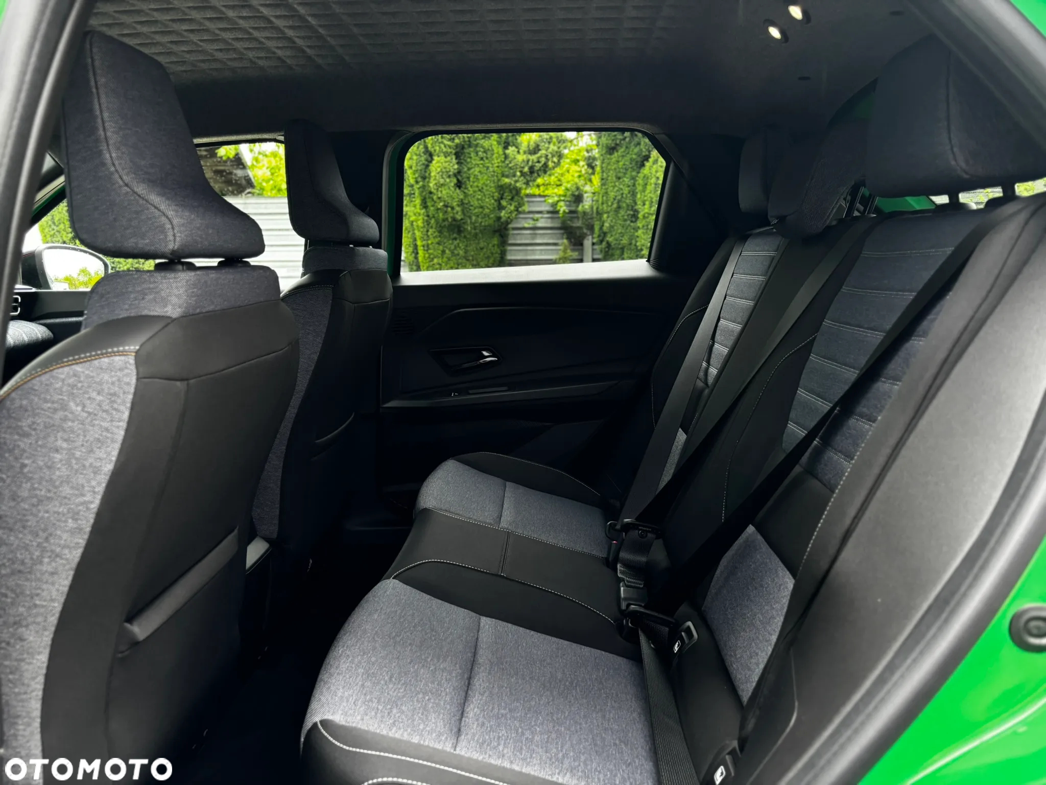 Renault 5 52kWh Comfort Range Techno - 13