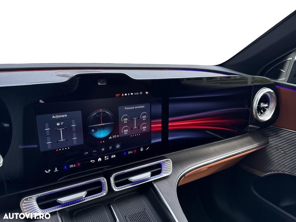 Mercedes-Benz GLC - 21