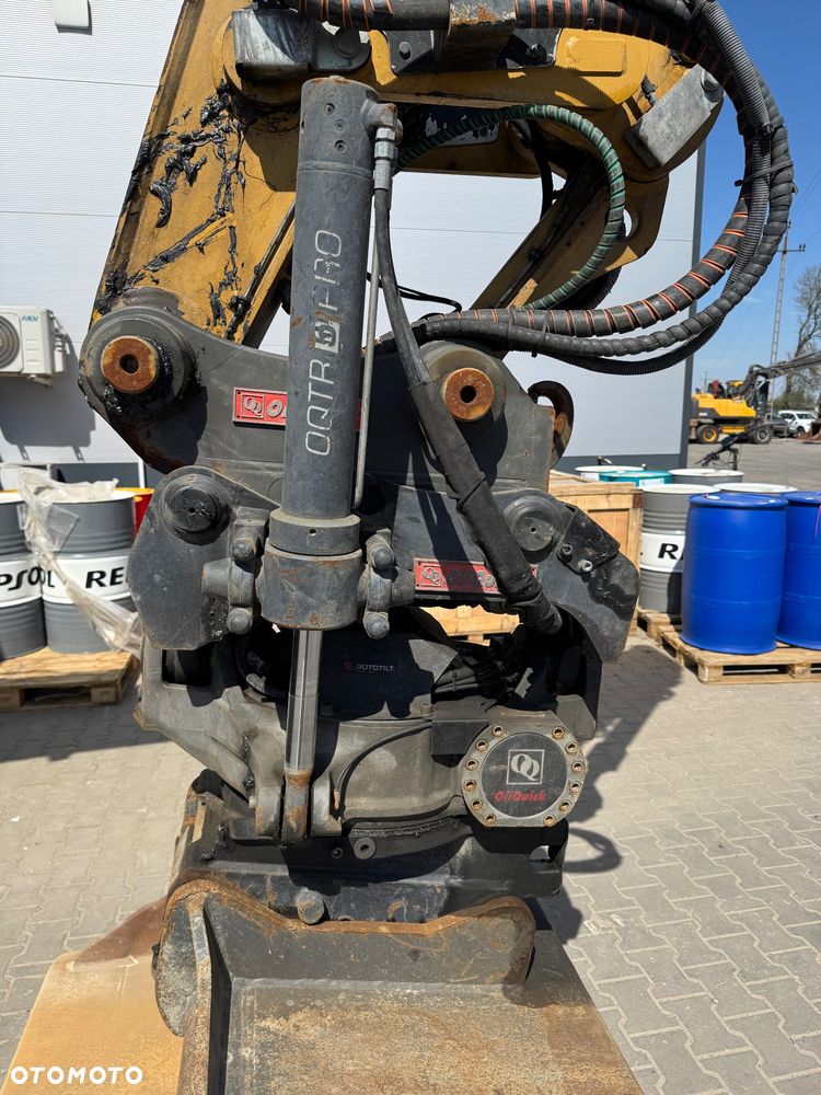 Hitachi JAPOŃSKA ZX19-6 1.9 tony Dostepna OD RĘKI na placu!! - 19