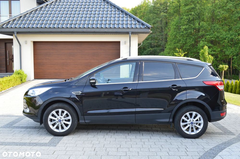 Ford Kuga 1.5 EcoBoost 2x4 Titanium - 14