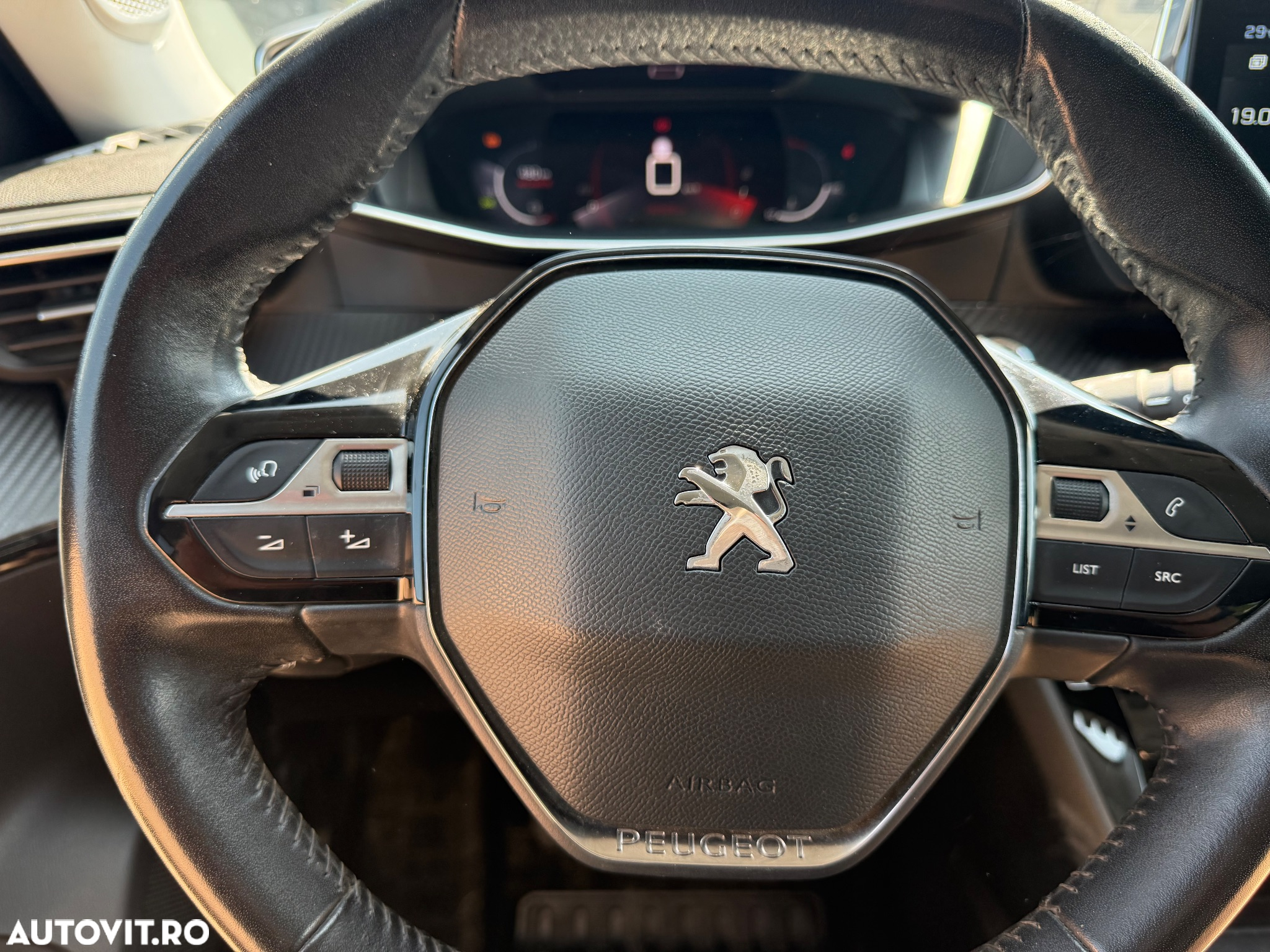 Peugeot 2008 - 14