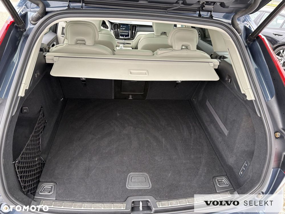 Volvo XC 60 - 25