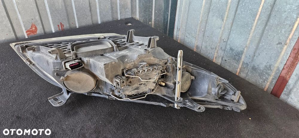 Lampa przednia lewa prawa przód reflektor przedni lewy prawy Renault Megane 3 - 3