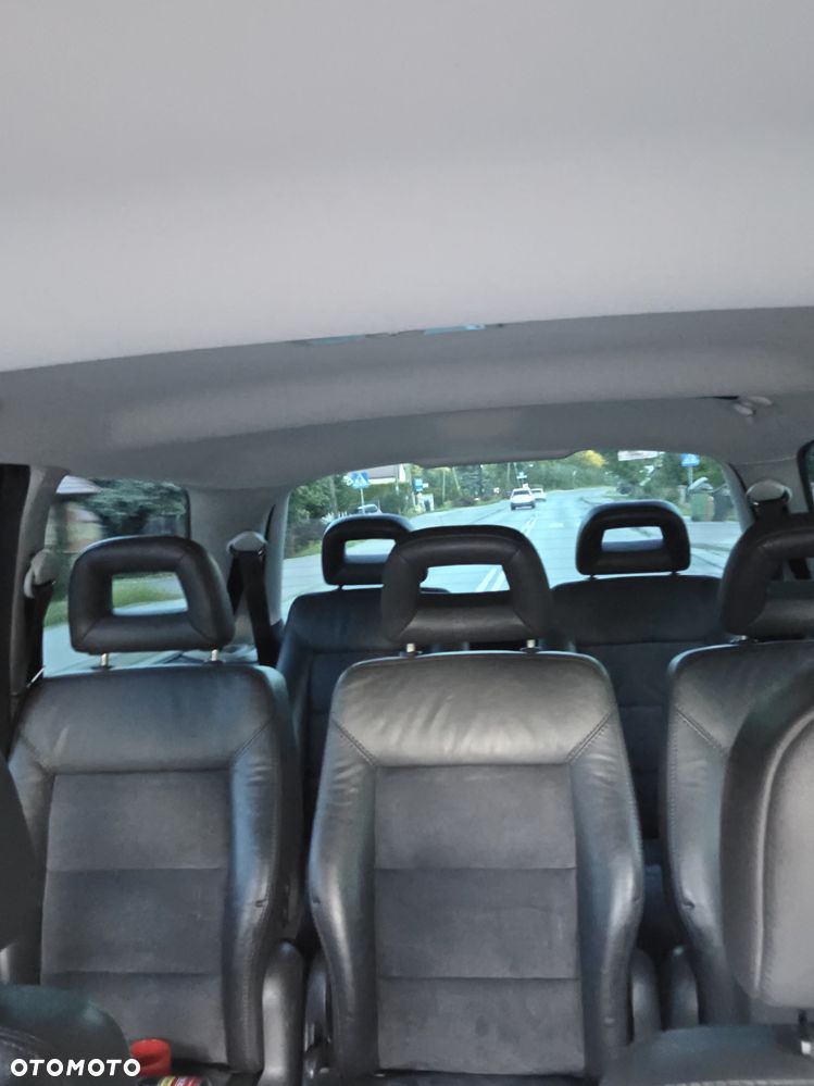Volkswagen Sharan 2.0 TDI Highline - 31