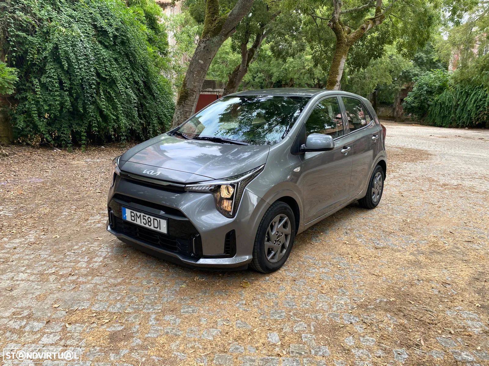 Kia Picanto 1.0 MPi Urban - 1
