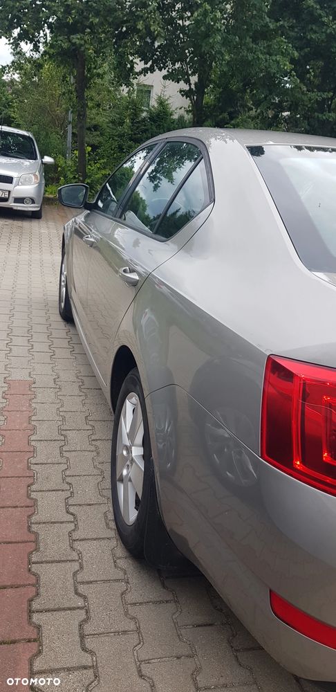 Skoda Octavia 1.4 TSI Ambition - 6