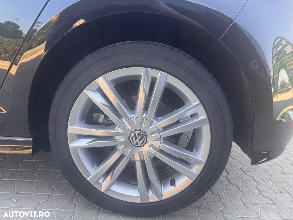 Volkswagen Golf - 20