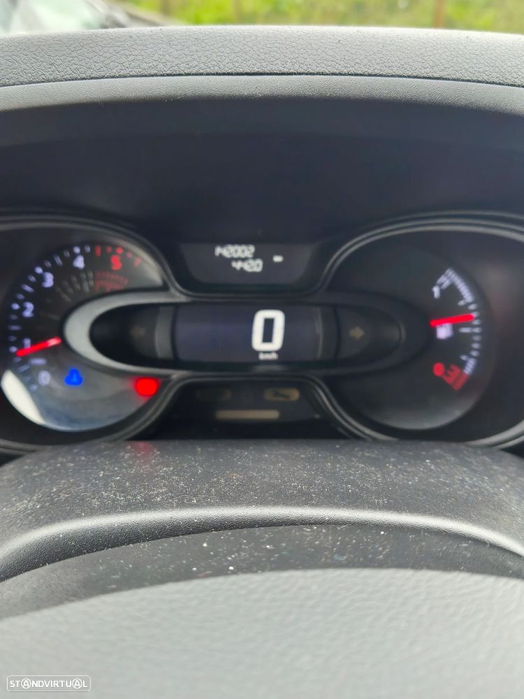 Renault Trafic 1.6 dCi L2H1 1.2T SS - 13