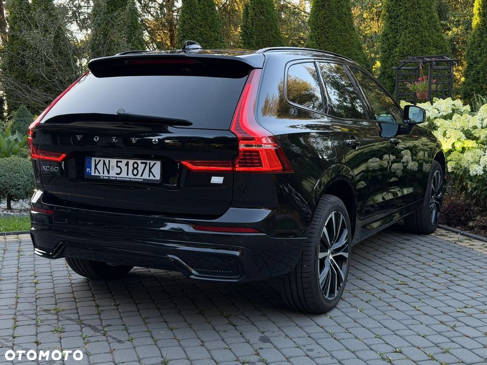 Volvo XC 60 T8 AWD Plus Dark - 11