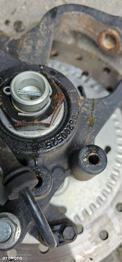 Wahacz piasta tarcza zacisk przedni przód Can Am Spyder RS Rotax 990 12r. - 10