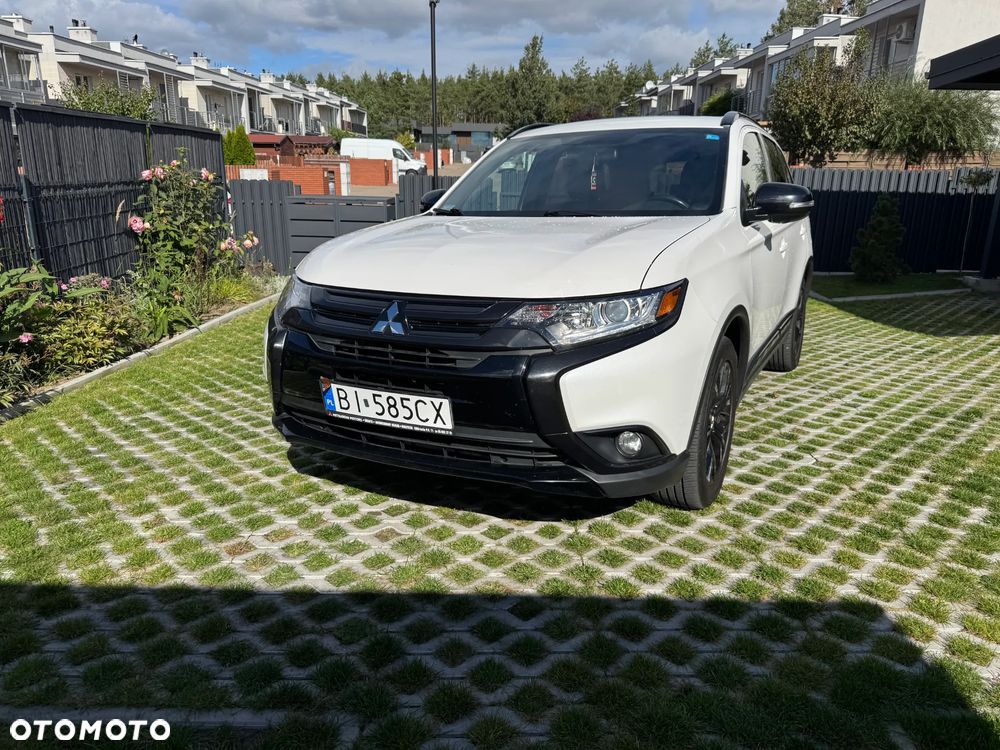 Mitsubishi Outlander - 6