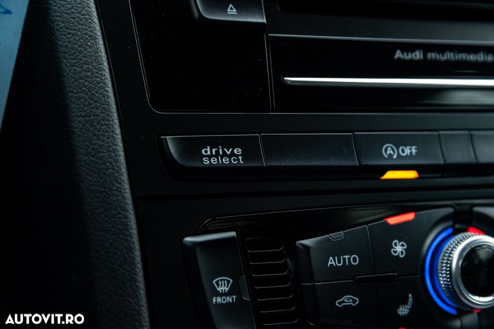 Audi A4 2.0 TDI S tronic quattro sport - 23