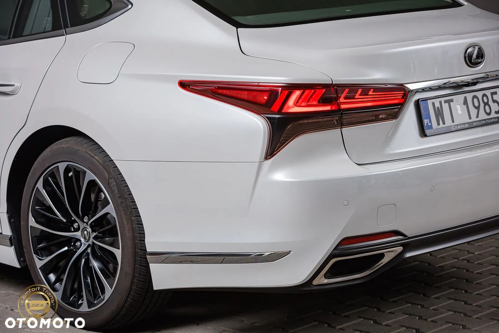 Lexus LS - 7