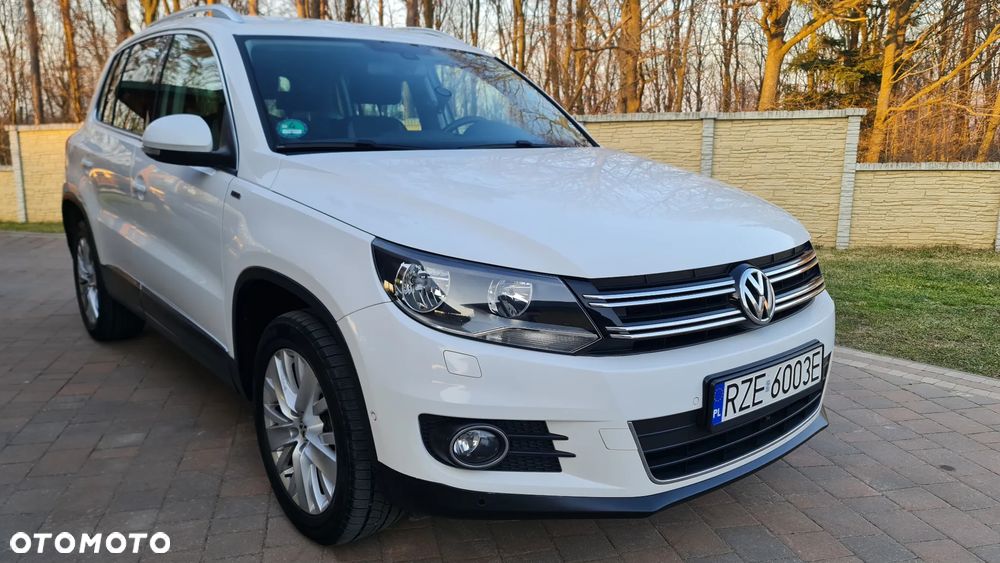 Volkswagen Tiguan 2.0 TDI Perfectline R-Style - 9