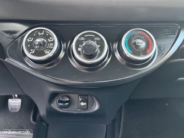 Toyota Yaris 1.0 VVT-i Comfort - 17