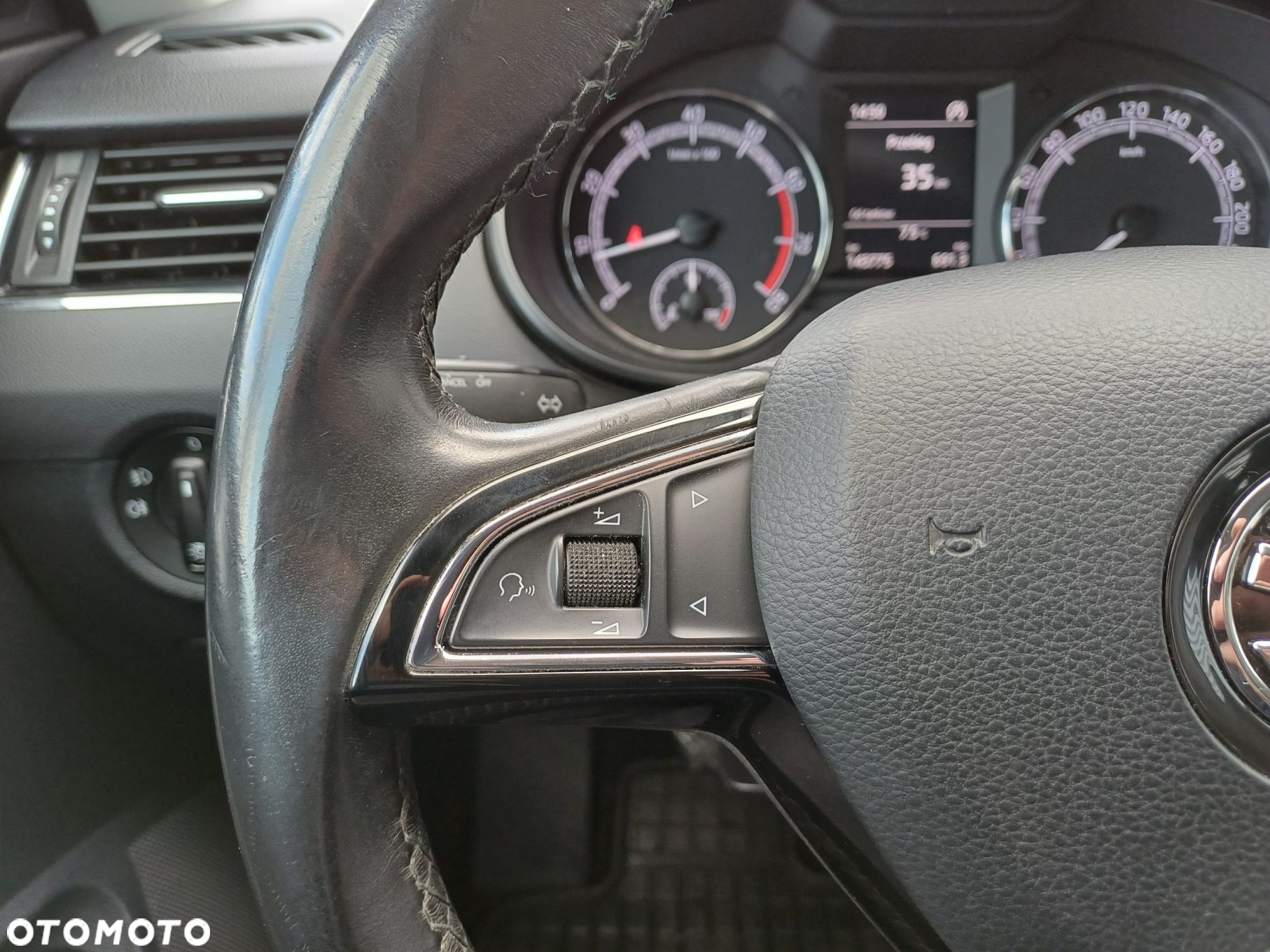 Skoda Octavia 1.4 TSI Ambition - 19