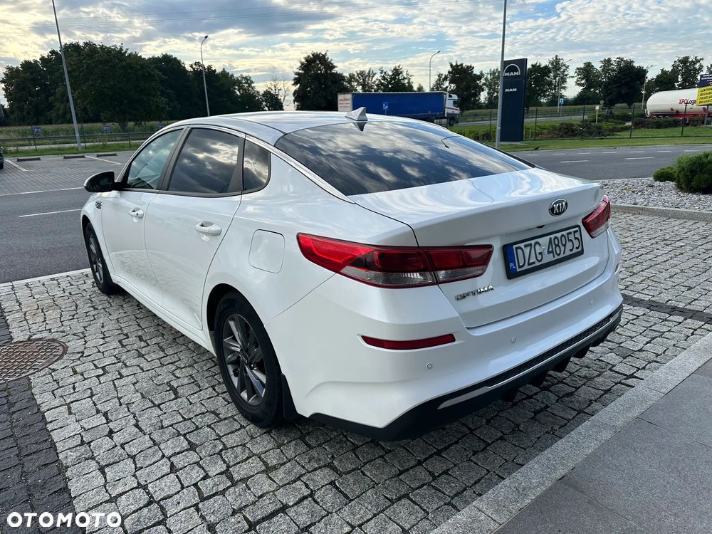 Kia Optima 1.6 CRDI SCR M DCT - 6