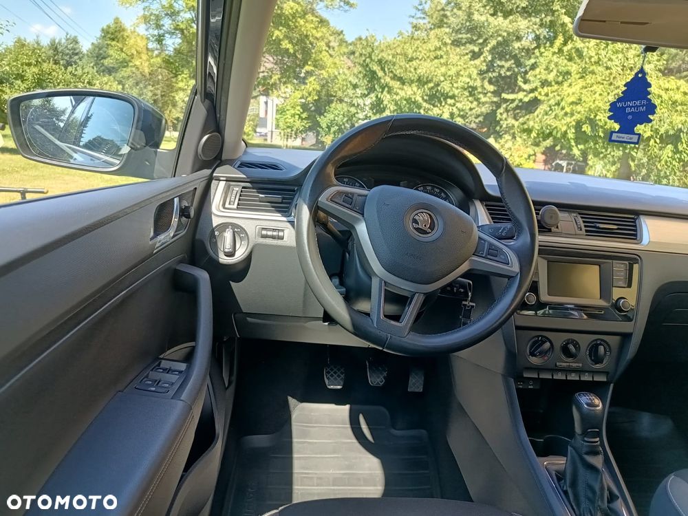 Skoda RAPID 1.2 TSI Ambition - 20