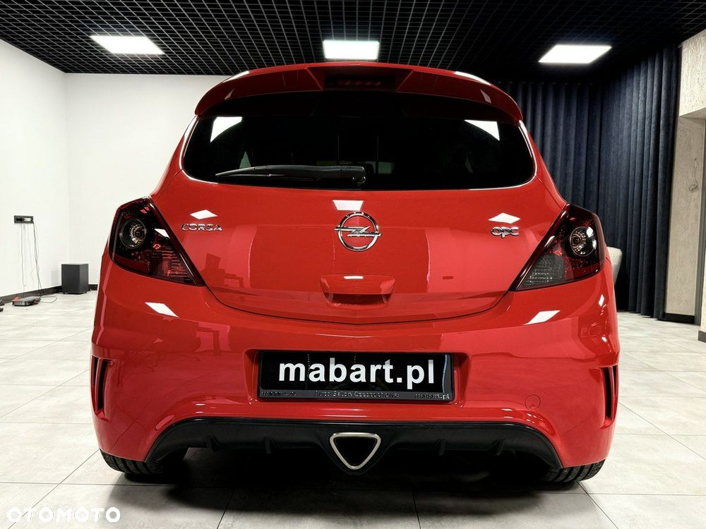 Opel Corsa 1.6 Turbo OPC - 9