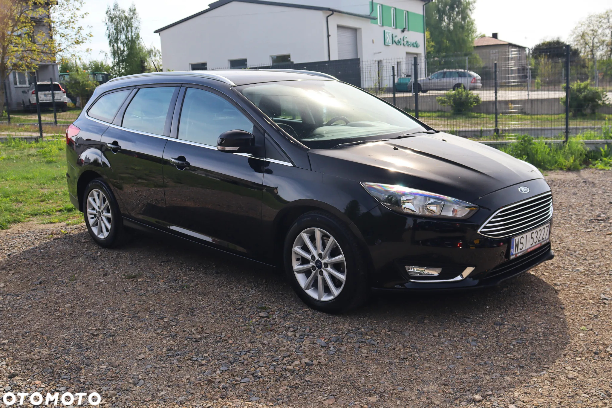 Ford Focus 1.5 EcoBoost Start-Stopp-System TITANIUM - 2