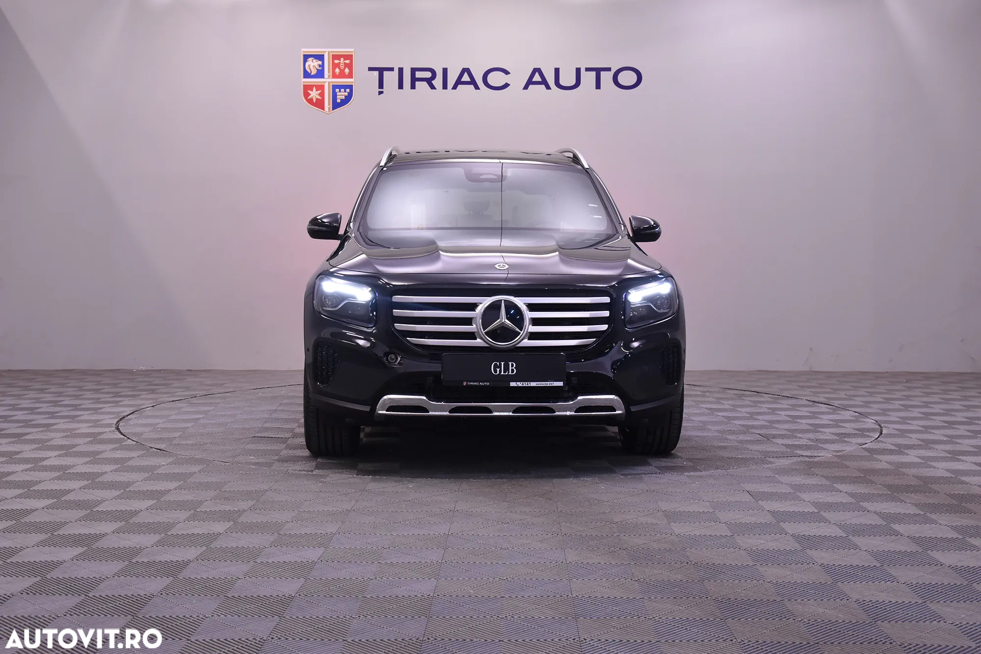 Mercedes-Benz GLB 220 4Matic 8G-DCT AMG Line Advanced Plus - 8