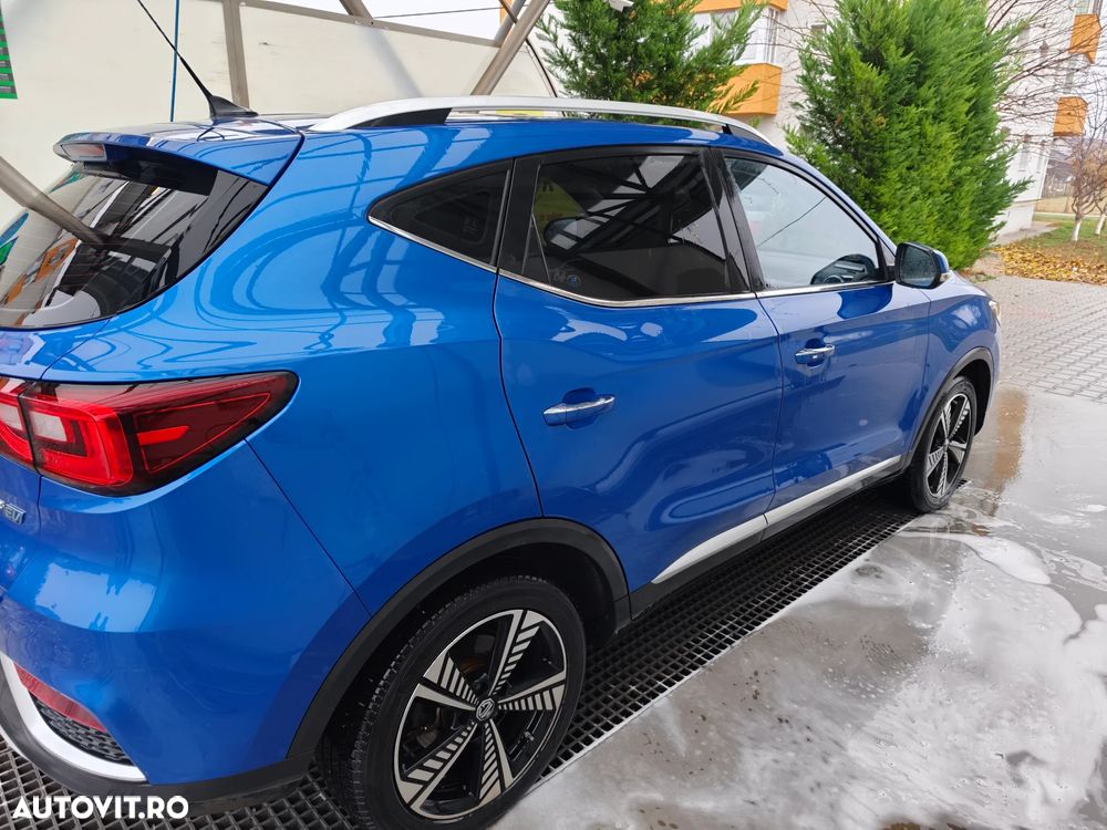 MG ZS EV Standard Luxury - 5